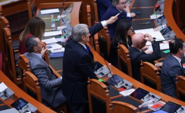 “Garantoj se nuk do ta zhvilloni kurrë më atë farsë”,Berisha: Balla është një nga kriminelët elektoralë më të mëdhenj