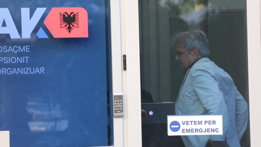 SPAK mbyll hetimet për Benet Becin, kryebashkiaku socialist i Shkodrës akuzohet për tenderin 700 milionë lekë