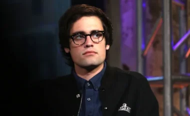 Vrau prindërit e tij Rob dhe Michelle Reiner/ Nick ishte diagnostikua me skizofreni para disa javësh