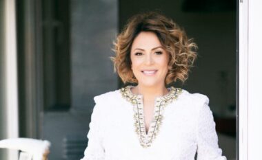 64 vite Festival i Këngës/ Drejtoresha e RTSH, Eni Vasili: Skena e identitet tonë kulturor që ka bashkuar shqiptarët përmes tingujve, sistemeve dhe kufijve