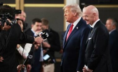 FIFA i jep Donald Trump Çmimin e Paqes