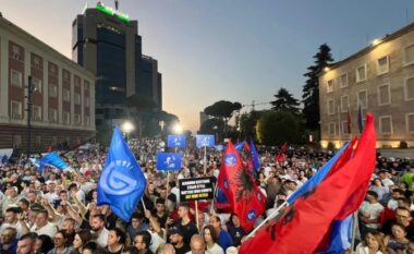 Sot “Foltorja” e opozitës para Kryeministrisë, policia plan masash: Ja rrugët që bllokohen
