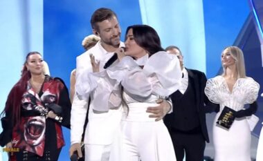 Sherri mes Rozana Radit dhe këngëtarit grek Sany, si u përfshinë në debat dy artistët