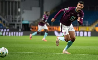 Më në fund Armando Broja, sulmuesi i kombëtares titullar me Burnley ndaj Newcastle