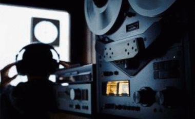 Pajisjet përgjuese/ Prokuroria nis hetim për përgjim te paligjshëm, dy prej personave ishin pjesë e Guardia di Finanza, dyshohet se janë përdorur për…