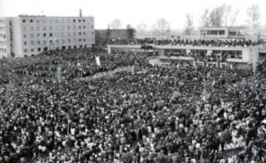 Sot 8 dhjetori, Dita Kombëtare e Rinisë/ E duam Shqipërinë si gjithë Evropa