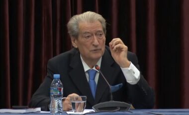 Berisha tregon historinë e 11 majit: Më erdhi një person dhe trokiti në derë, la një zarf dhe iku, brenda ishin…