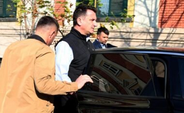 Avokati Artan Gjermeni, jep dorëheqjen nga mbrojtja për Erion Veliaj