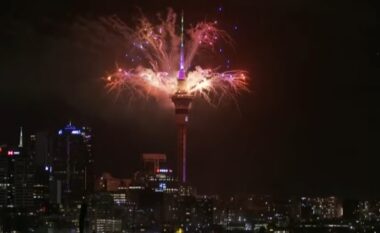 Troket Viti i Ri 2026 në Zelandën e Re, spektakël fishekzjarrësh në Auckland (FOTO+VIDEO)