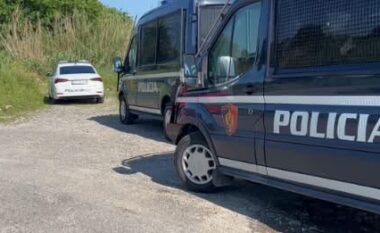 Sherr mes drejtuesve të mjeteve në aksin Mamurras-Krujë, vritet njëri prej tyre (EMRAT)