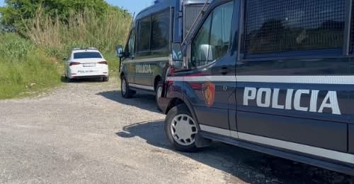 Sherr mes drejtuesve të mjeteve në aksin Mamurras-Krujë, vritet njëri prej tyre (EMRAT)