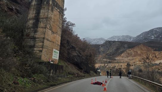 E rëndë në Prrenjas, i moshuari bie nga ura e Bushtricës dhe humb jetën