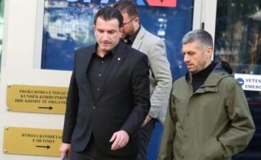 U shkarkua me urdhër të Anuela Ristanit/ Gjykata Administrative rikthen në detyrë të besuarin e Erion Veliajt