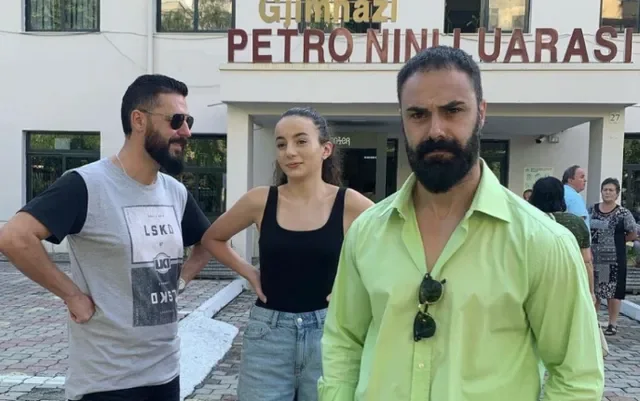 FOTO  Akuzat e babait të Seline ndaj Mirit  vajza e Dr  Florit ka diçka për të thënë për banorin