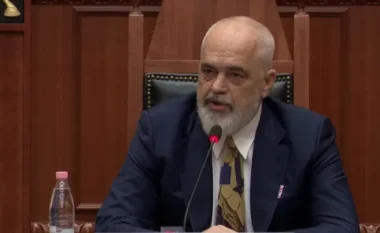 Pse nuk mori pjesë në Davos? Rama i përgjigjet opozitës: Zgjodha të mirëprisja vajzën e Trump me lejen e babait