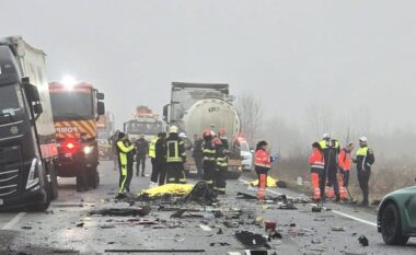 U jepet sot lamtumira e fundit 5 tifozëve të PAOK-ut, mes tyre dhe një shqiptar