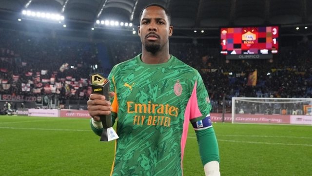 VIDEO/ Maignan i ashpër për penalltinë: Çfarë duhet të bëjë Bartesaghi?