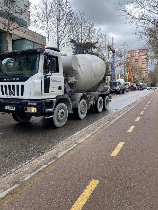 E rëndë në Tiranë/ Pompa e betonierës aksidenton për vdekje punonjësin, arrestohet drejtuesi