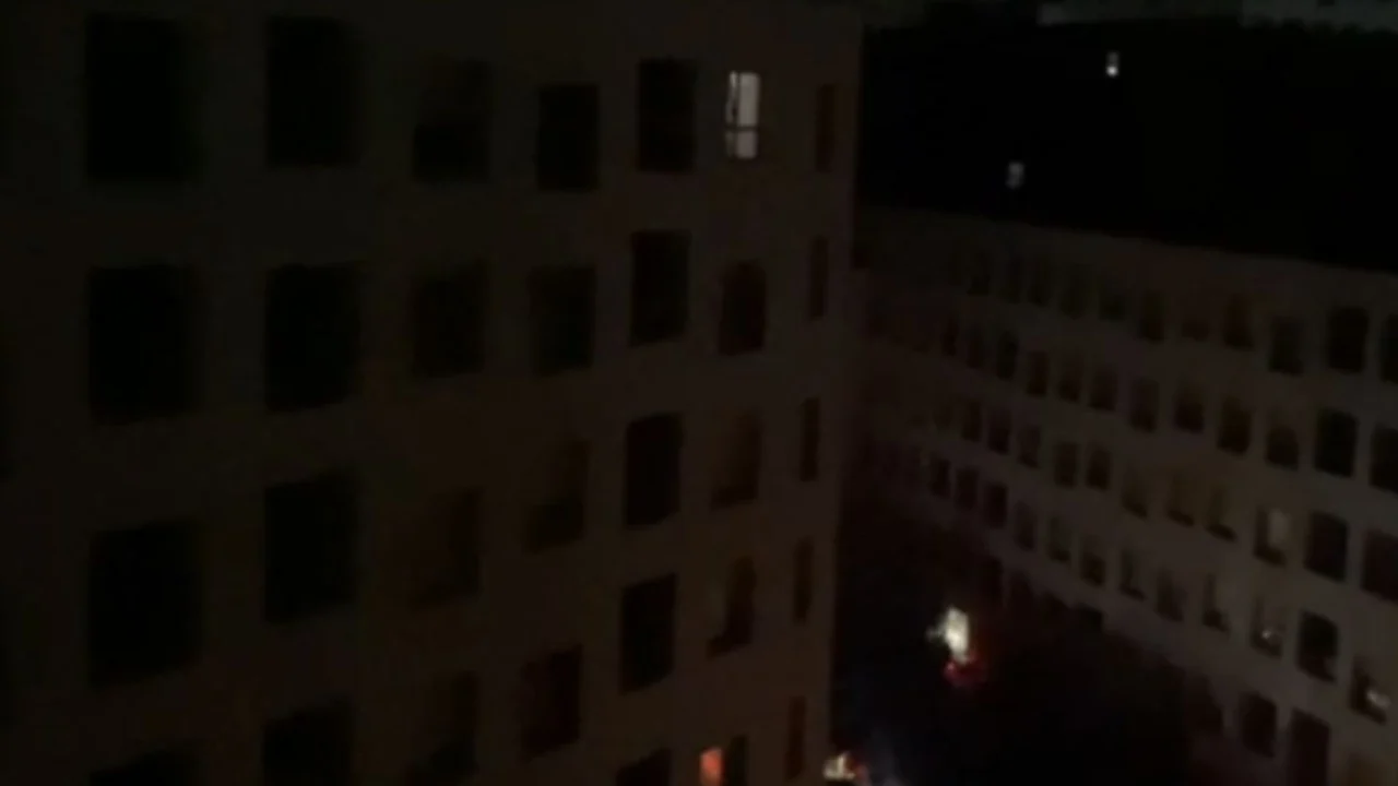 Defekt në linjën e OST, disa zona në Tiranë mbesin pa energji elektrike