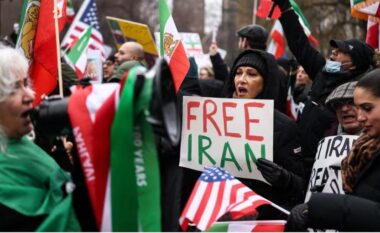 Tensionet SHBA-Iran mbeten të larta, teksa Teherani kërcënon për shtypje të mëtejme