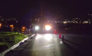 Aksident në bypass-in e Fierit, përplasen dy mjete në afërsi të fshatit Mbrostar