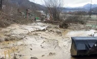 VIDEO/ Shembet kanali në Klos, bllokohet rruga nacionale Klos-Burrel