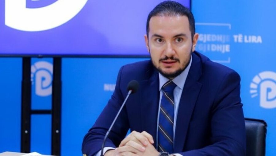 Berisha tha nuk kandidoj përballë Salianjit se është vetëpërjashtuar, reagon ish-deputeti: Askush nuk është mbi Kushtetutën e PD