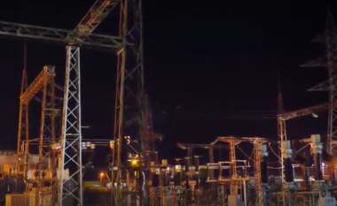 Defekt në furnizimin me energji në Dobraç, një pjesë e Shkodrës mbetet pa ujë