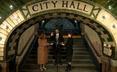 U betua para Kuranit në stacionin e metrosë, Zohran Mamdani merr zyrtarisht postin si kryebashkiak i New Yorkut