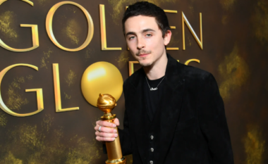 Timothée Chalamet hyn në histori, nominohet për herë të tretë si “Aktori më i mirë”