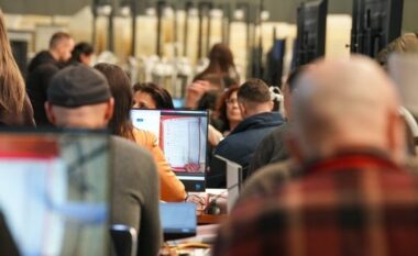 Skandali zgjedhor në Kosovë/ Prokuroria e Prizrenit: 109 të ndaluar për manipulim të votave