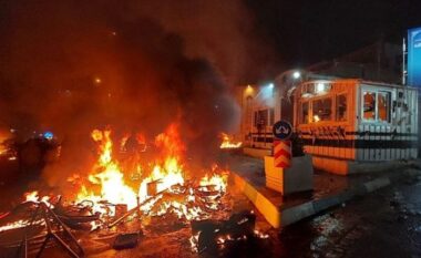 Tragjedia në Iran/ Numri i viktimave nga protestat në Iran mund ta kalojë shifrën prej 30.000