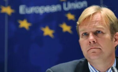 I dërguari i posaçëm i BE për dialogun mes Kosovës dhe Serbisë viziton Prishtinën dhe Beogradin