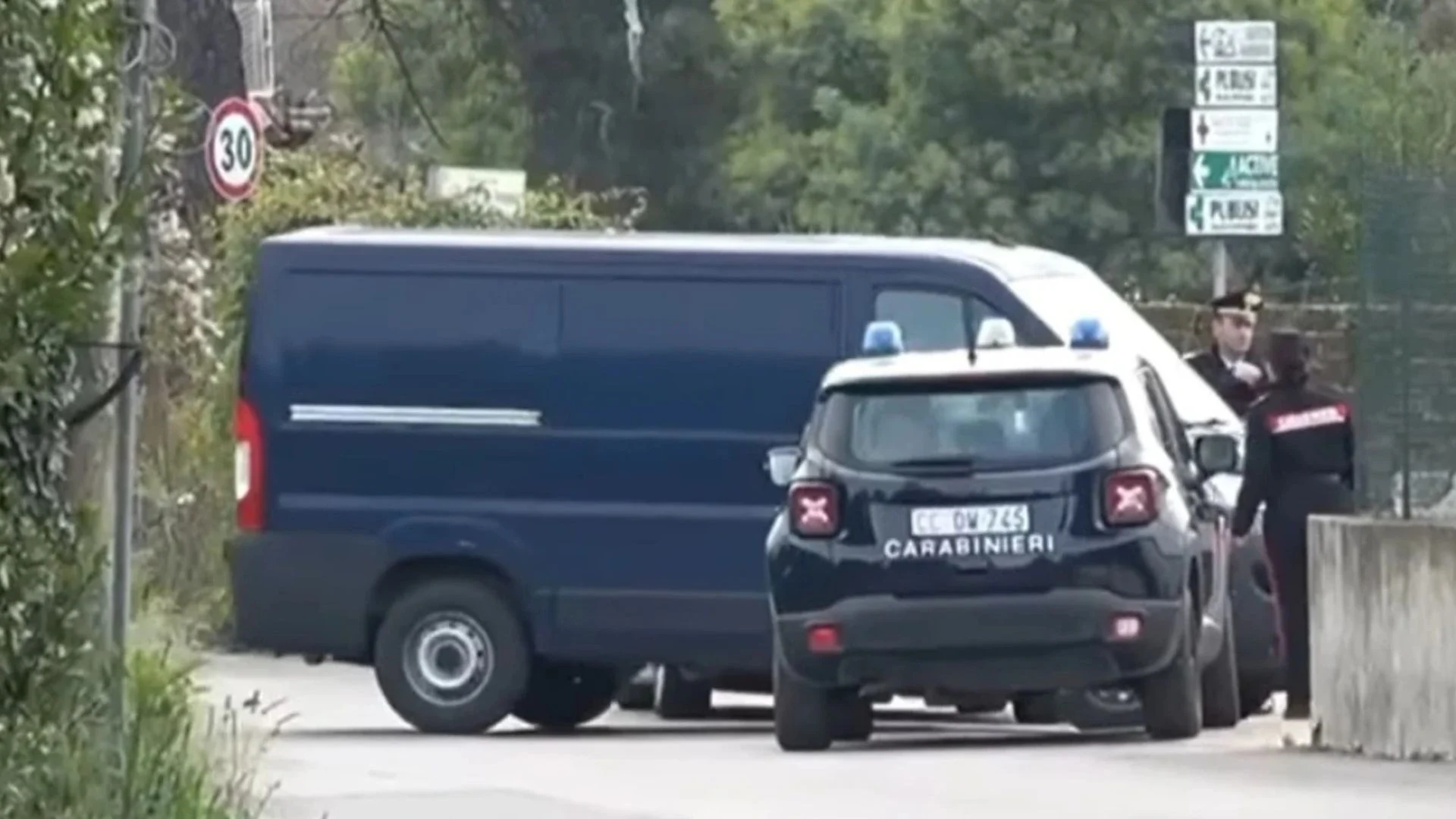 Tragjike në Itali, burri i merr jetën bashkëshortes dhe e varros pranë punës së tij, karabinierët gjejnë trupin pas 10 ditësh kërkime