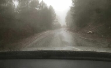 Situata e motit në vendin tonë/ Si paraqitet situata në qarkun e Shkodrës, shembje rrugësh e ndërprerje të energjisë elektrike në disa zona