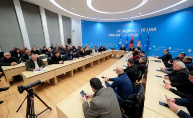 Seanca e përshpejtuar për Bordin e Paqes me kërkesë të PS, reagon PD: Do marrim pjesë, pavarësisht shkeljes së rregullave
