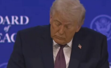 Donald Trump firmos/ Nënshkruhet në Davos marrëveshja për Bordin e Paqes