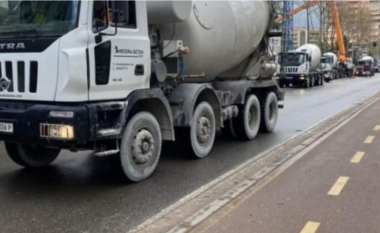 E rëndë në Tiranë/ Pompa e betonierës aksidenton për vdekje punonjësin, arrestohet drejtuesi