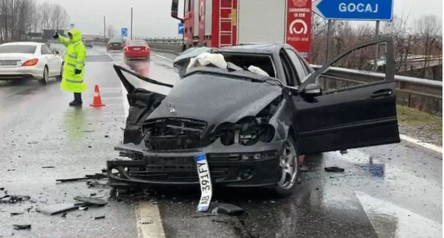 Aksidenti me 2 viktima në Lezhë/ Identifikohen çifti i bashkëshortëve që humbën jetën, pamje nga vendngjarja (EMRAT+VIDEO)