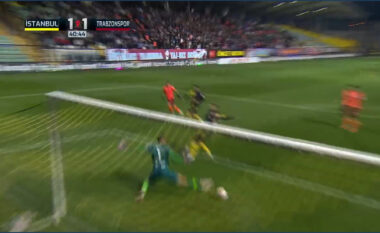 VIDEO/ Edhe në transfertë dëgjohen thirrjet “Muçi, Muçi!” në tribuna, sulmuesi shqiptar tund rrjetën përsëri në Turqi