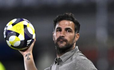 Fabregas nuk i del e keqja pas Milanit: Si t’ua shpjegoj djemve që humbëm? Bëmë 700 pasime dhe ata 200, humbëm tre topa dhe na shënuan 3