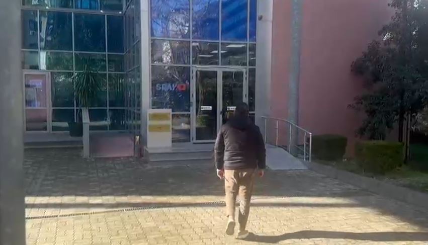 Belind Këlliçi paraqitet në SPAK