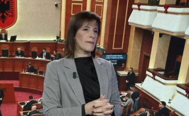 Mbledhja e Kushtetueses për pezullimin e Belinda Ballukut, Klodiana Lala: S’ka mbledhje të mërkurën! GJK po fiton kohë deri në vendimin e Këshillit të Mandateve