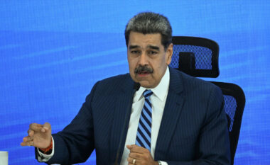 Nicolas Maduro u arrestua nga SHBA, kush do ta udhëheq Venezuelën pas largimit të tij? Skenarët që përfliten