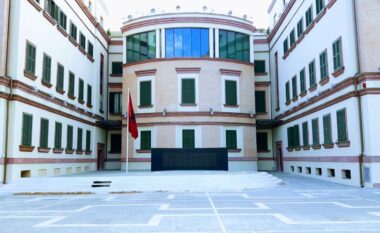 Kandidatët për kreun e Gardës së Republikës prezantojnë platformën dhe vizionin (EMRAT)