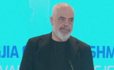 “Koha kur Shqipëria duhet të dalë në treg për të blerë energji po shkon drejt fundit”- Parku eolik, Rama: Deri në fund të dekadës do ta eksportojmë