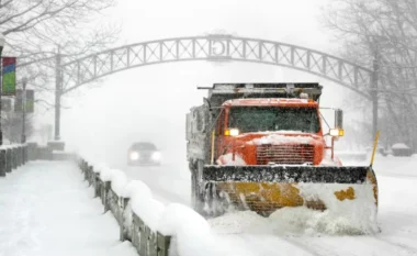 SHBA pret stuhinë e akullit, rreth 160 milionë banorë do të preken nga moti ekstrem në fundjavë