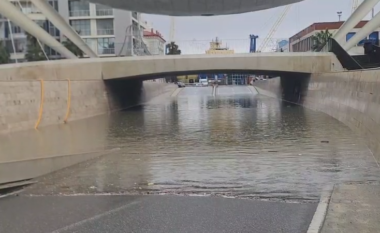 Përmbytjet në Durrës, Prokuroria sekuestron dokumentet e hidrovorit të ri të Porto Romanos me vlerë 19 mln euro