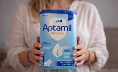 Qumështi me baktere që sjell probleme serioze për foshnjat, në Shqipëri u shpërndanë 276 kuti