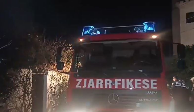 Zjarr në disa banesa në Lushnjë, e reja përfundon në spital e asfiksuar, detajet e para